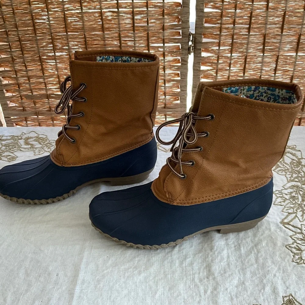 Women's Brown & Navy Winter Rain Boots
